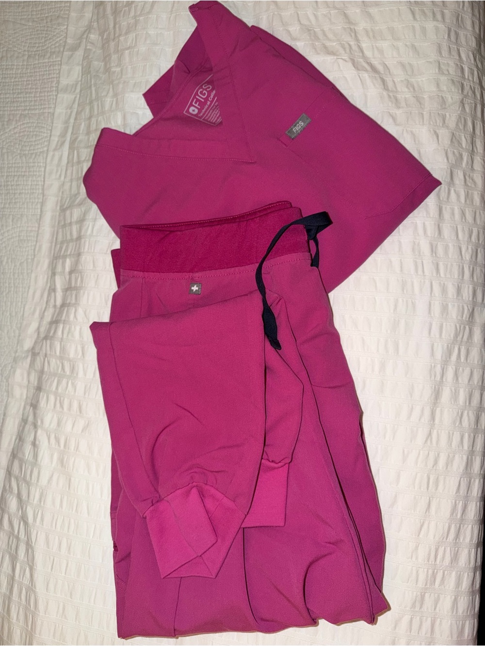 Figs Pink Scrub Set
